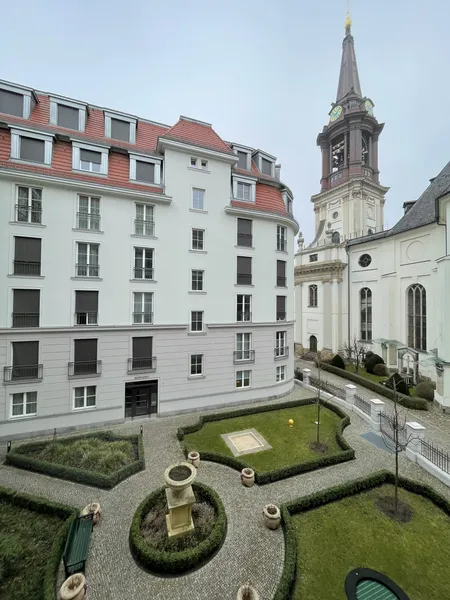 RUHIGLAGE - traumhafte Neubauwohnung direkt am Nikolaiviertel — photo 1